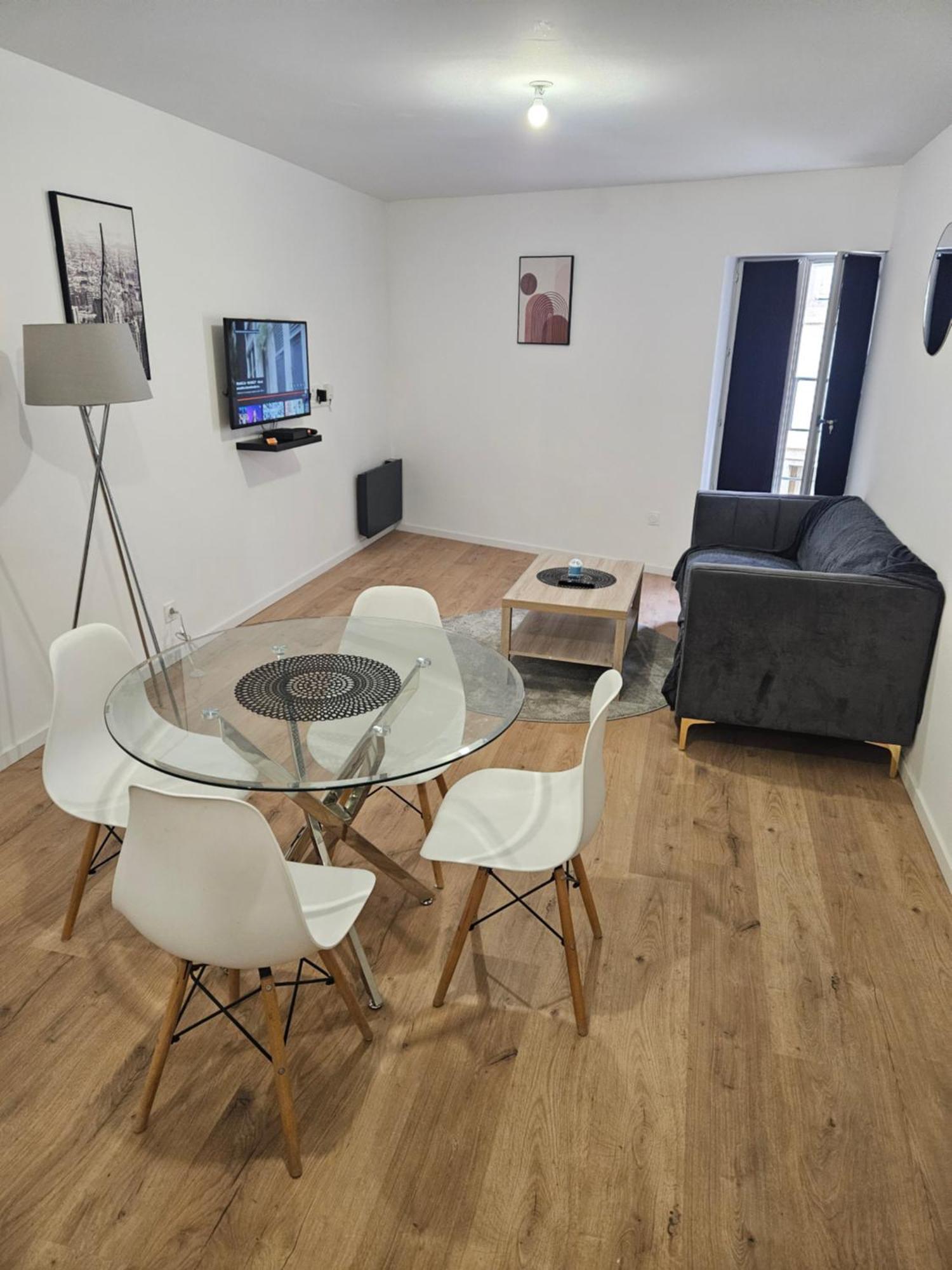 Апартаменти T2 Chaleureux, Calme Et Entierement Renove. Безьє Екстер'єр фото