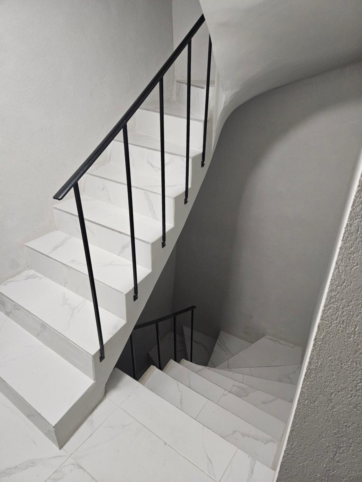 Апартаменти T2 Chaleureux, Calme Et Entierement Renove. Безьє Екстер'єр фото